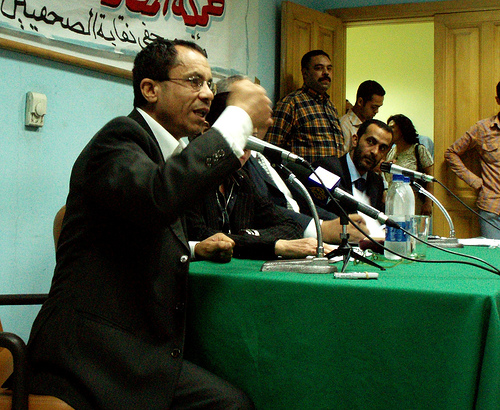 Mubarak’s crackdown on labor activists continues…